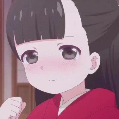 男子持刀捅车还宰鸽子洒血